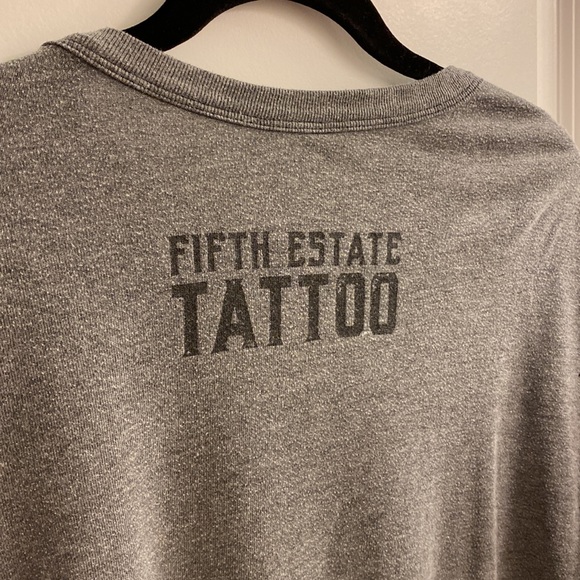 XL alternative brand gray soft t shirt Mando Rascon Fifth Estate Tattoo from Az - Picture 2 of 2